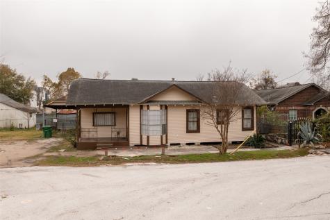 1302 Ryon Street Houston TX 77009