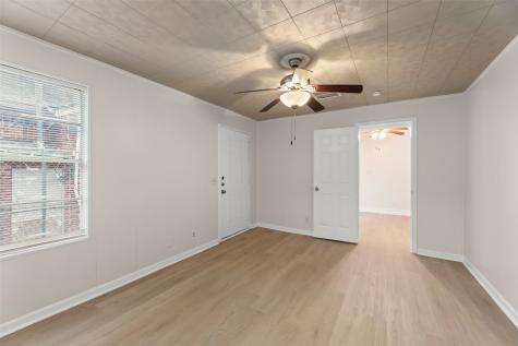 1302 Ryon Street Houston TX 77009
