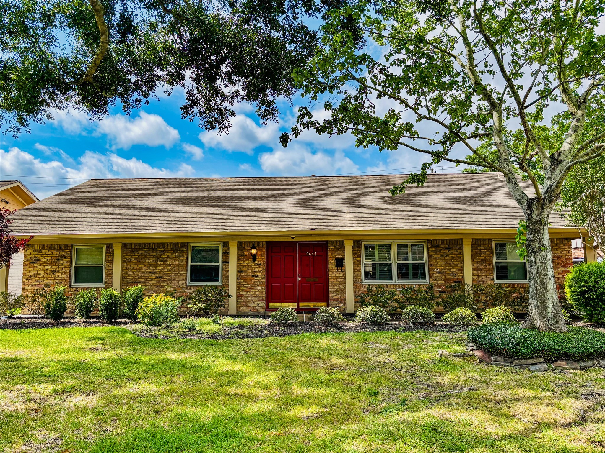 9647 Winsome Lane Houston TX 77063