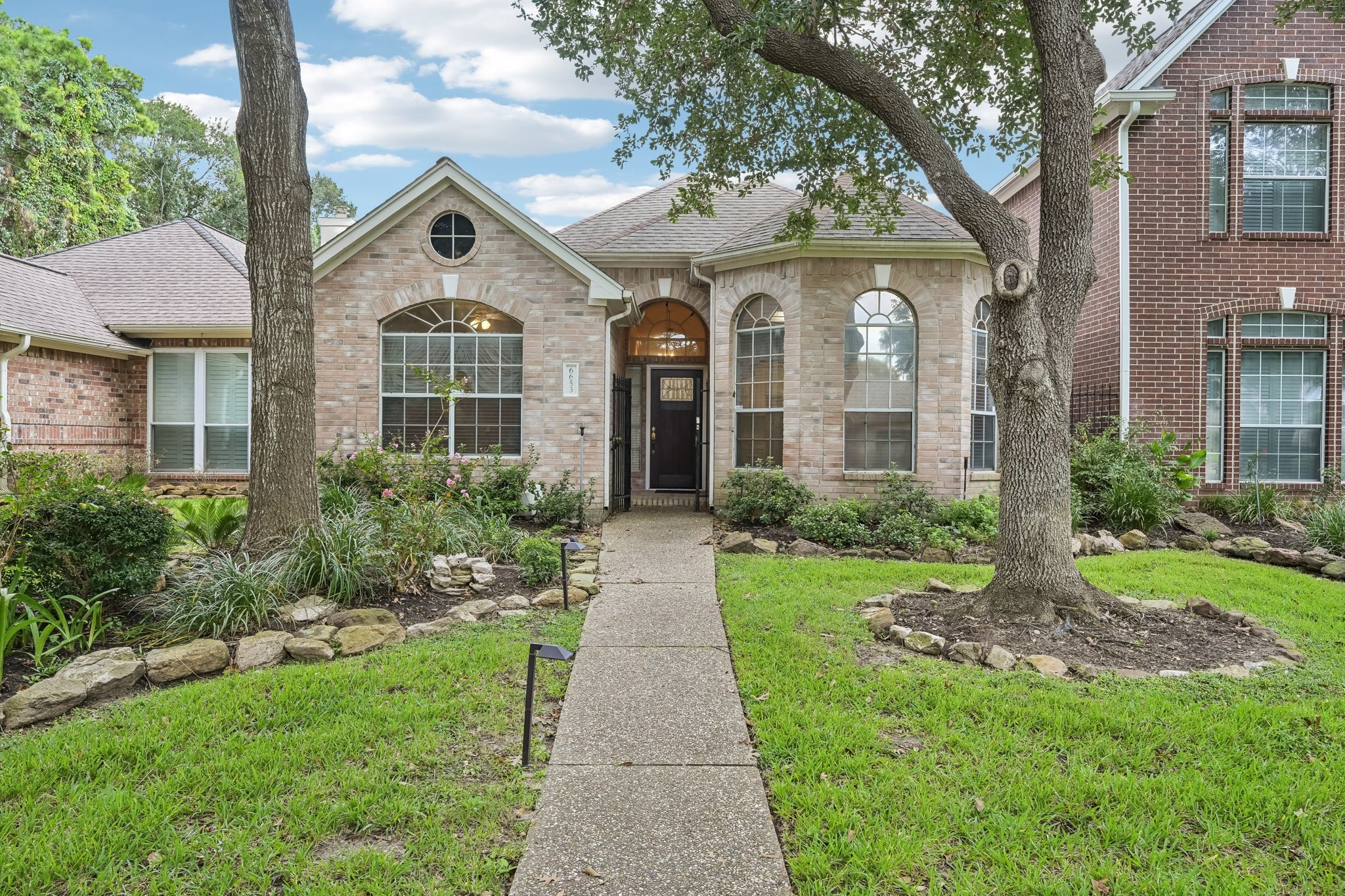 6653 Camptown Circle Houston TX 77069