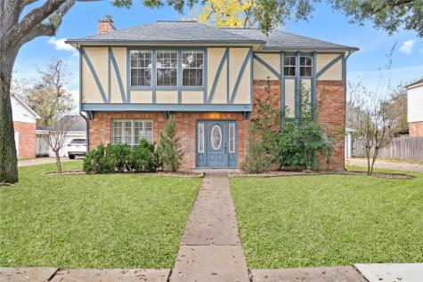 8115 Town Creek Drive Houston TX 77095