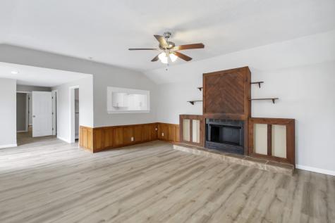 4718 Palmetto Street Bacliff TX 77518