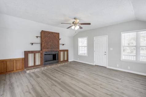 4718 Palmetto Street Bacliff TX 77518