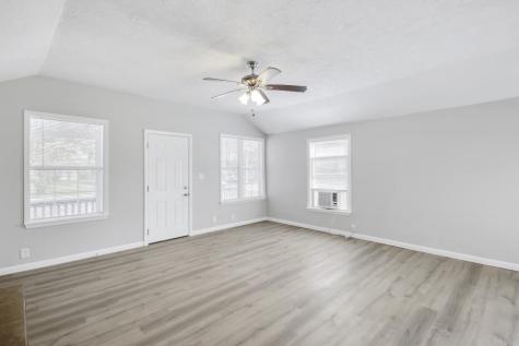 4718 Palmetto Street Bacliff TX 77518