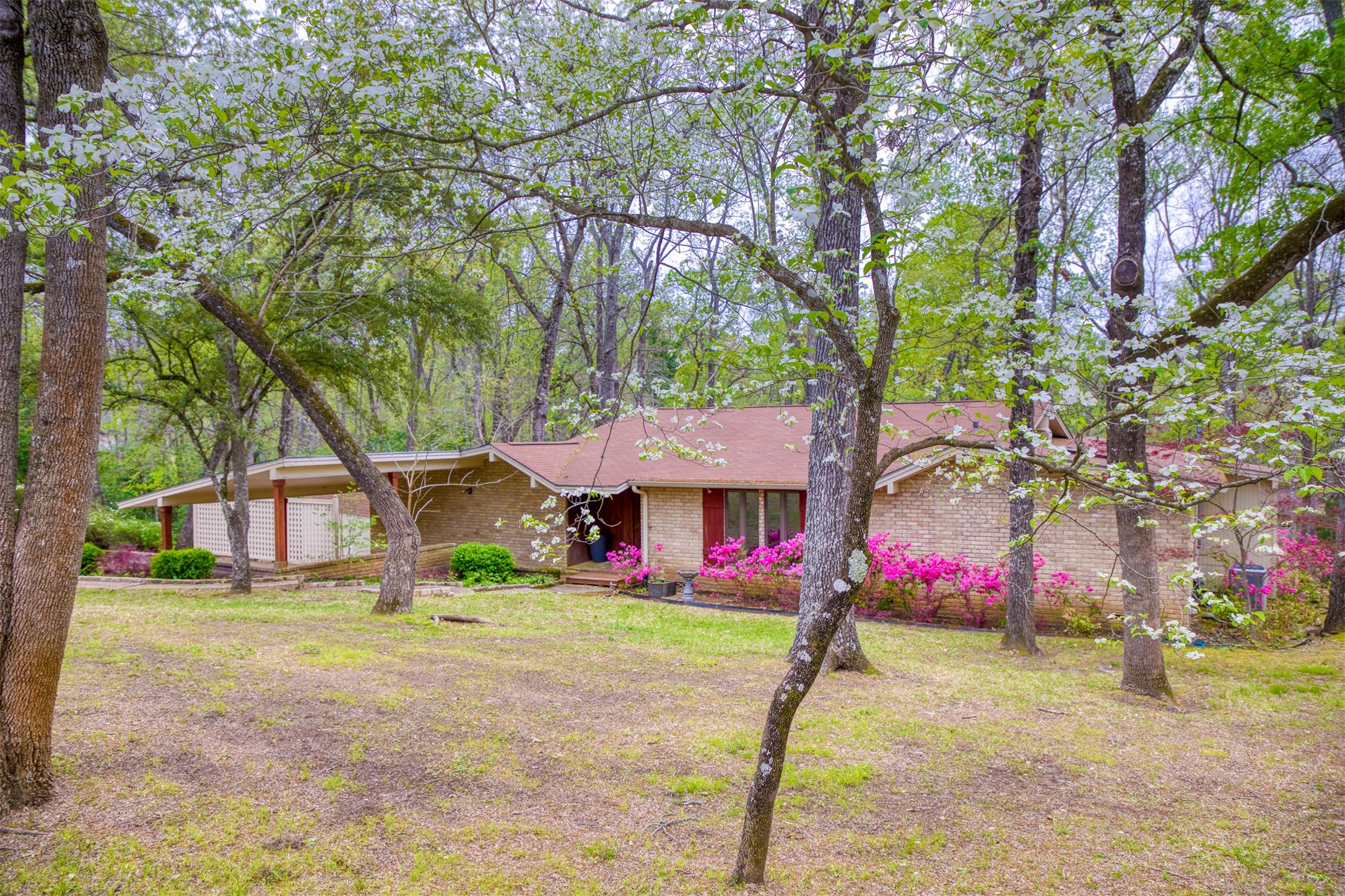 102 Berkley Drive Palestine TX 75801