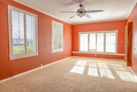 208 West Putnum Avenue Ganado TX 77962