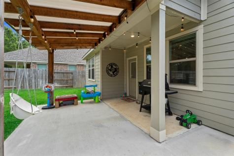 19180 Cedar Lennox Circle Magnolia TX 77355