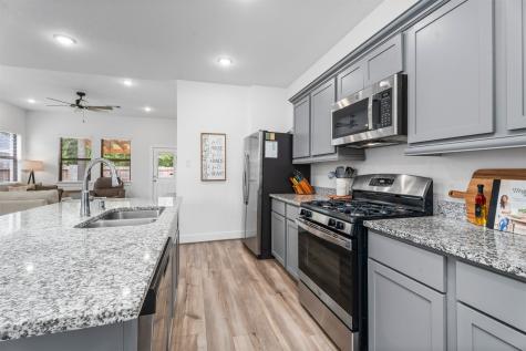 19180 Cedar Lennox Circle Magnolia TX 77355