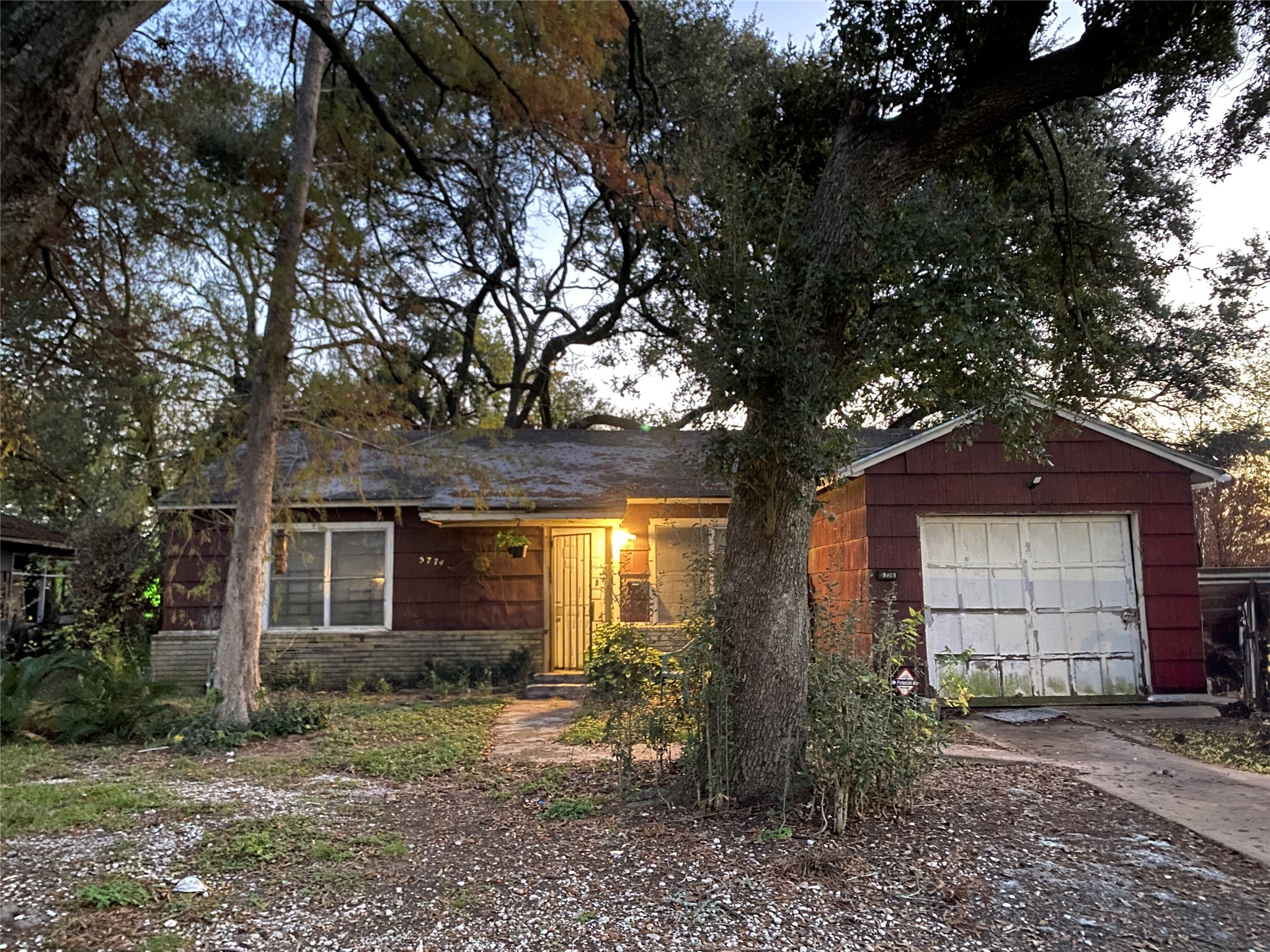 5774 Belmark Street Houston TX 77033
