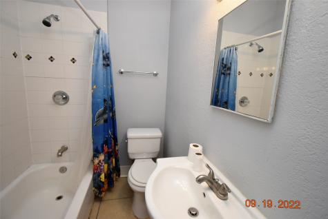 5405 Avenue R Galveston TX 77551