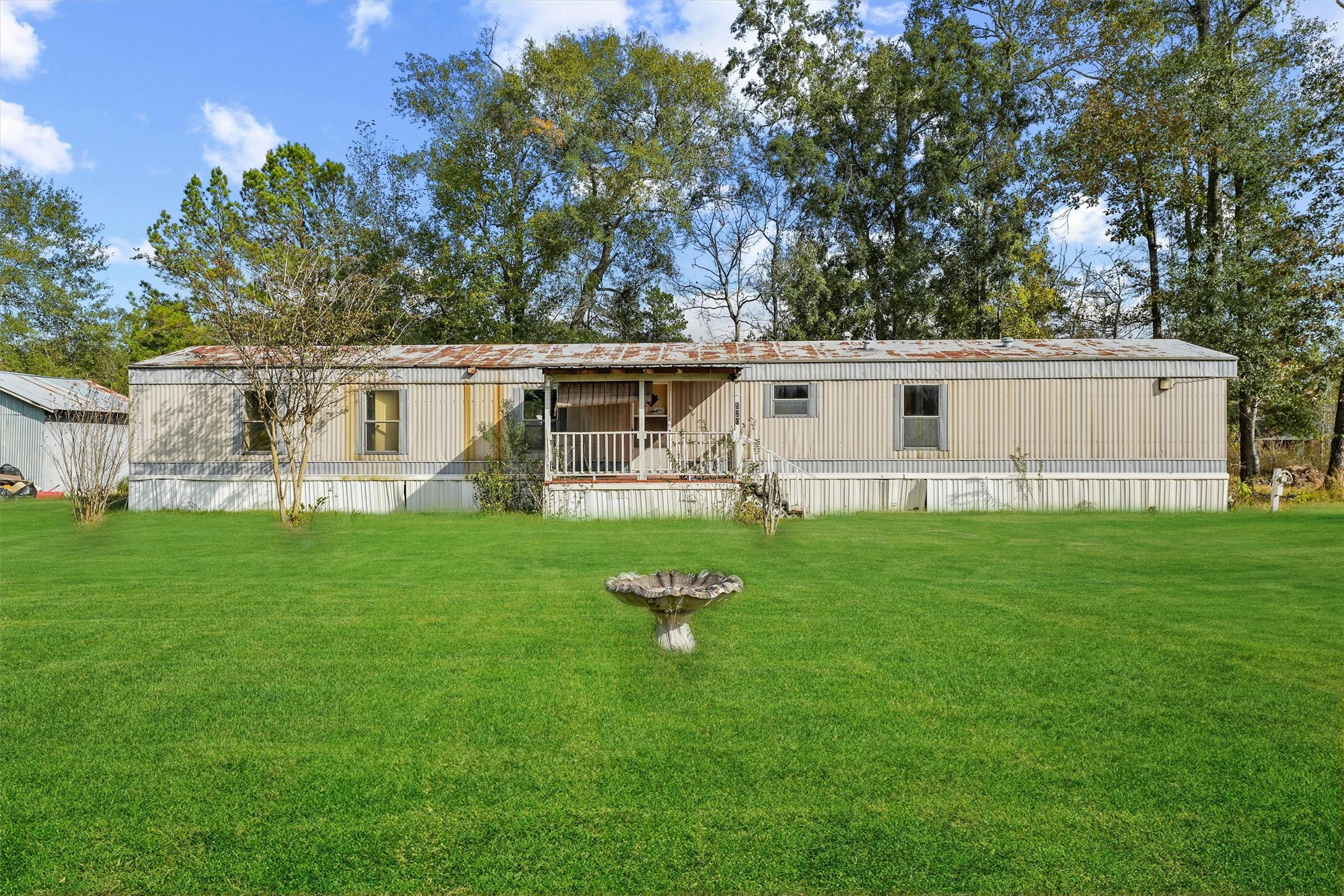520 County Road 3372 Cleveland TX 77327
