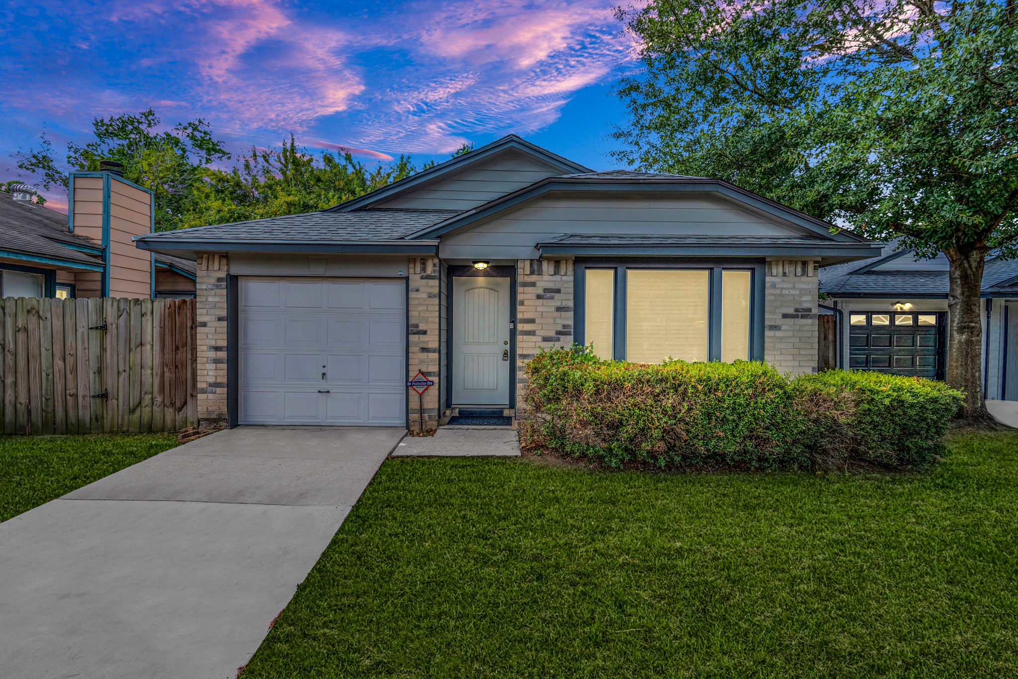 9135 Golden Sunshine Drive Houston TX 77064