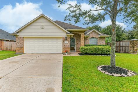 6618 Eden Field Lane Dickinson TX 77539