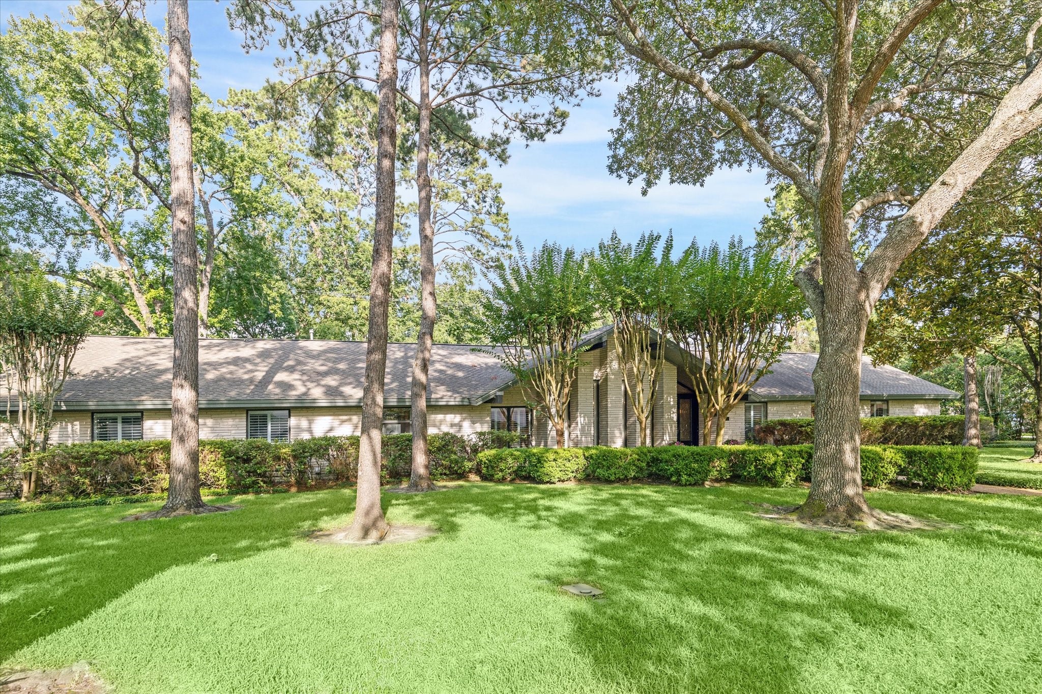 502 Hunters Park Lane Houston TX 77024