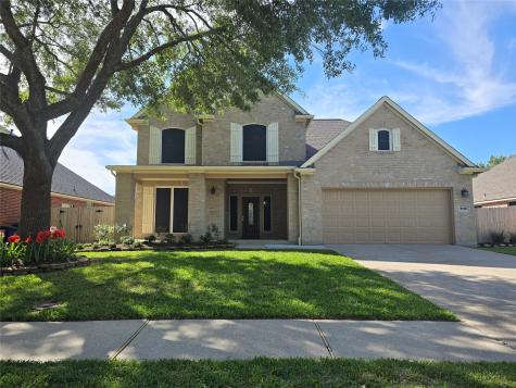 5112 Winterwood Drive League City TX 77573