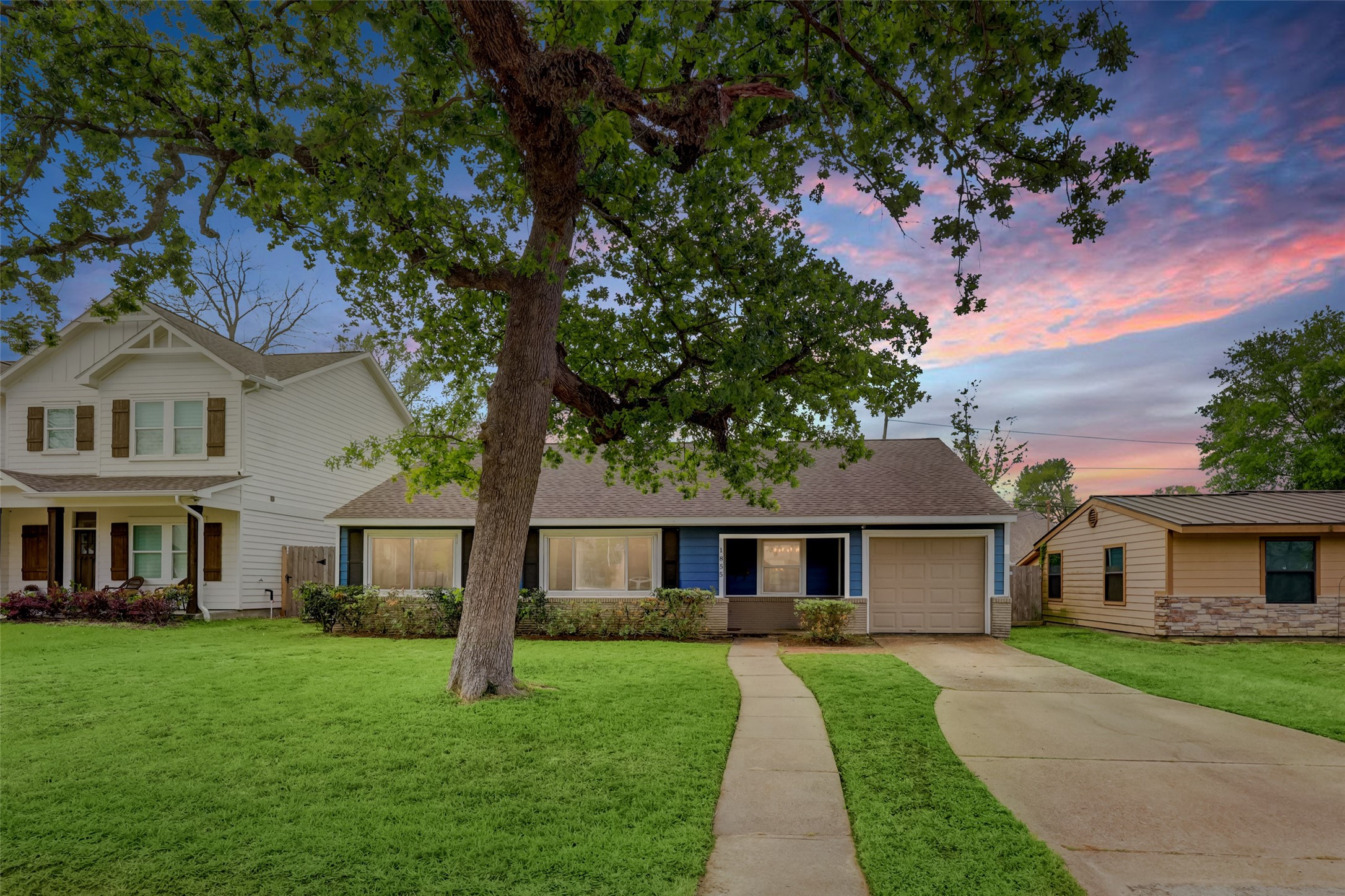 1855 Nina Lee Lane Houston TX 77018