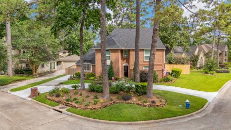 3911 Misty Gardens Court Kingwood TX 77339