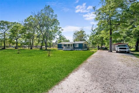 43 County Road 4013 Dayton TX 77535