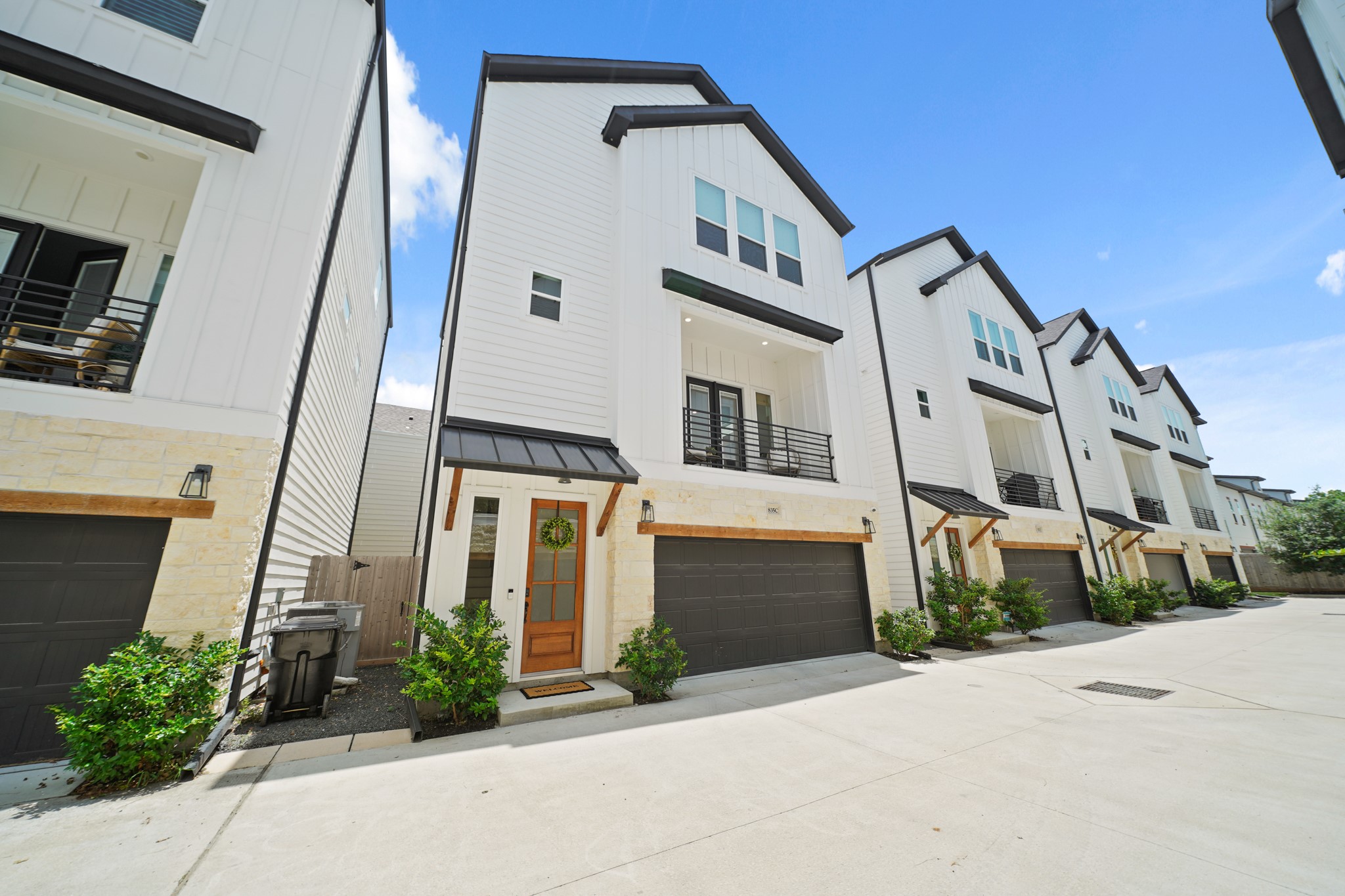 835 Fisher Street C Houston TX 77018