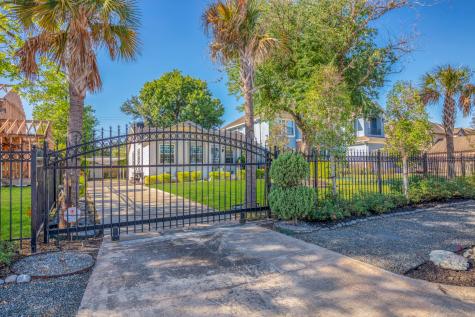 3530 Charleston Street Houston TX 77021