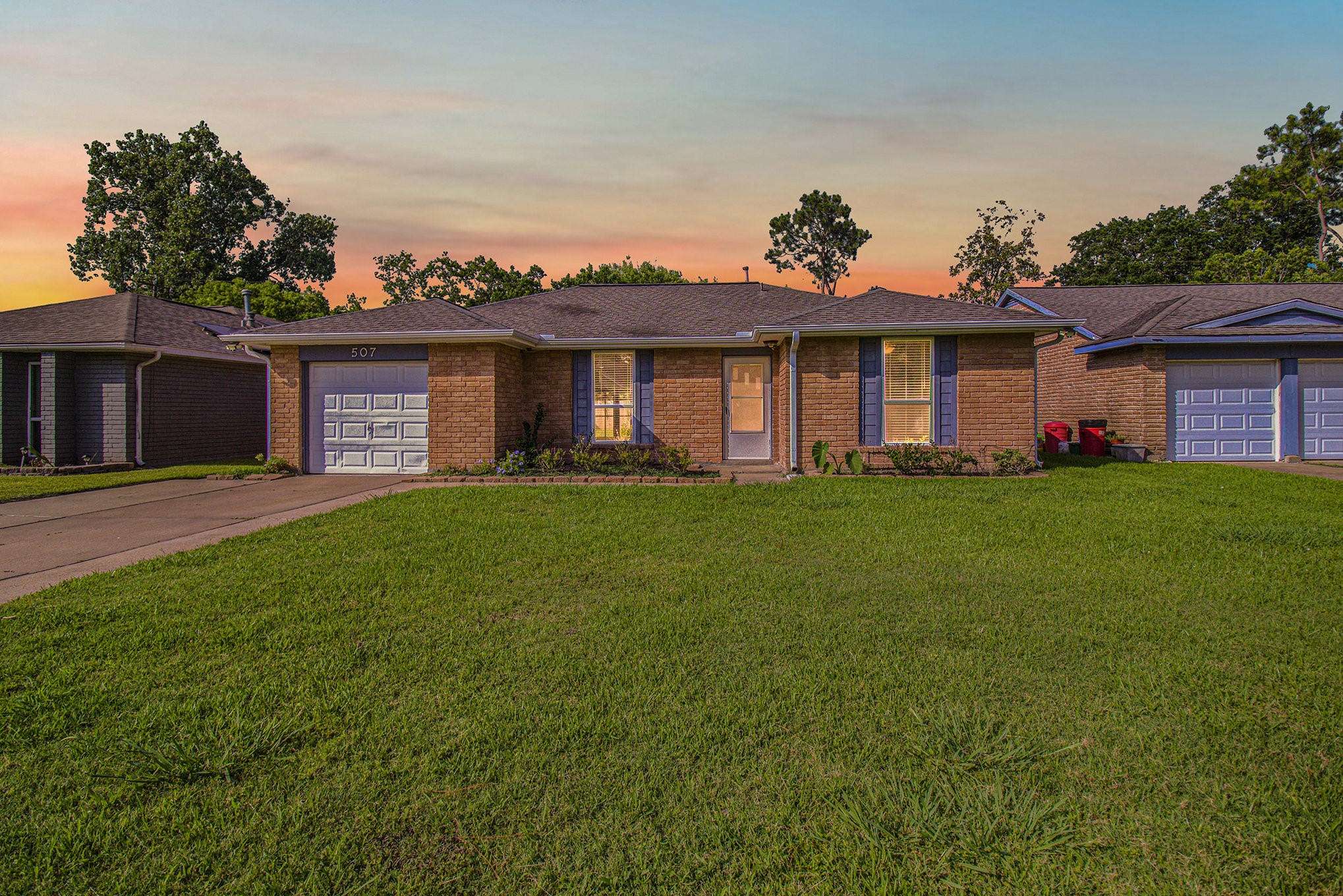 507 Bellmar Lane Friendswood TX 77546