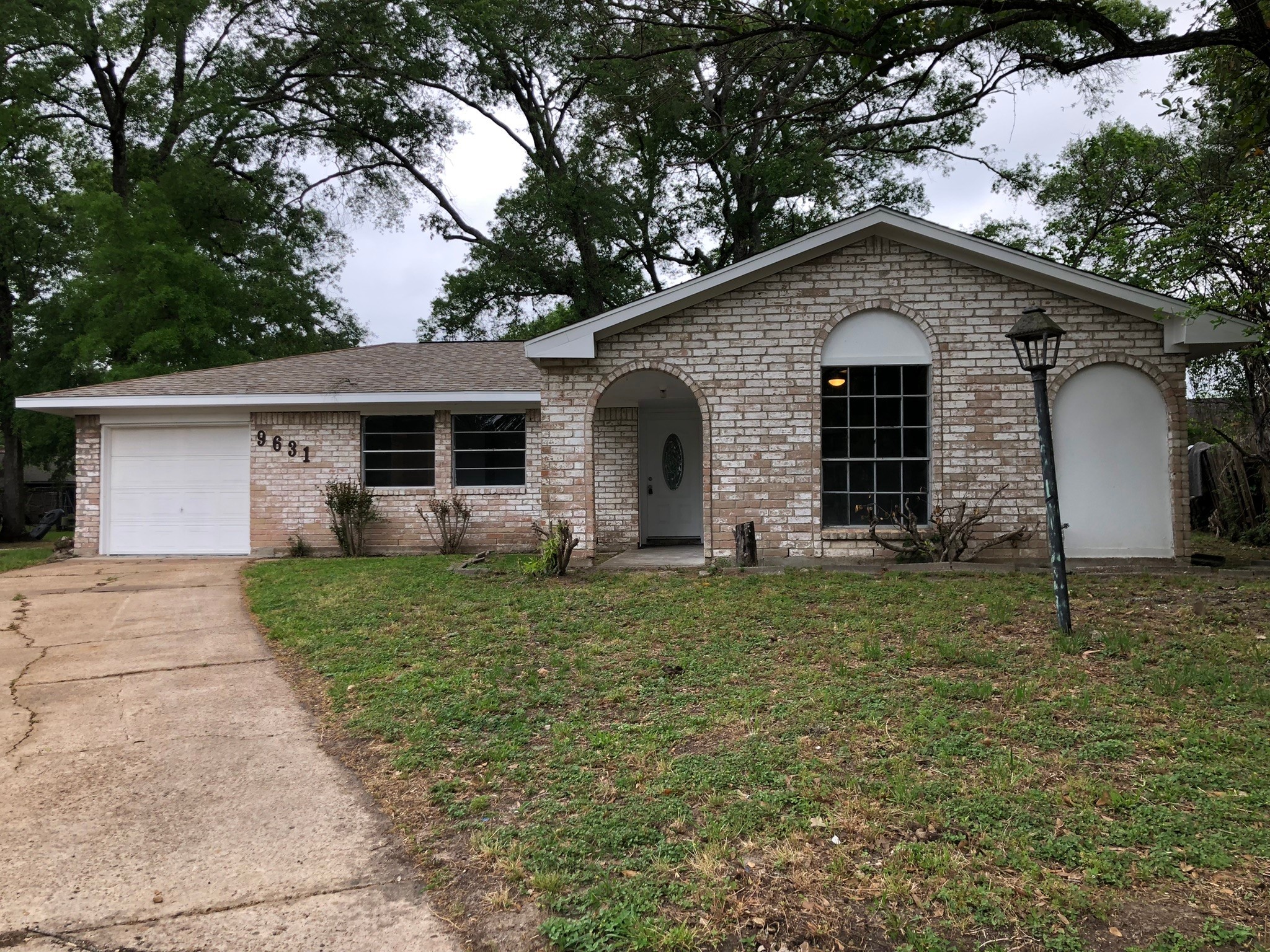 9631 Arvin Street Houston TX 77078