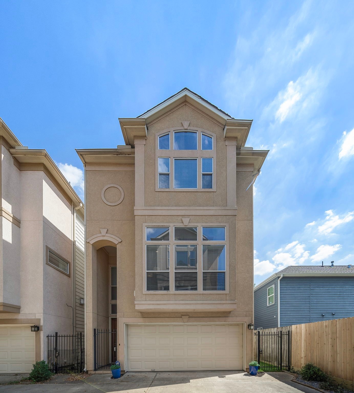 6119 Maxie Street Houston TX 77007