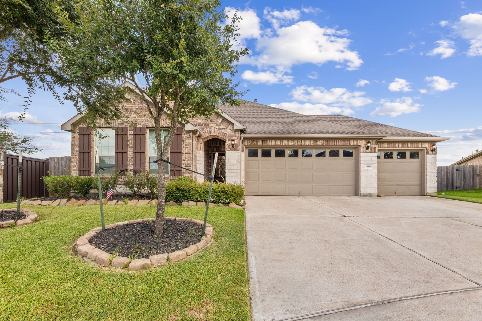 30201 Golden Sky Court Brookshire TX 77423