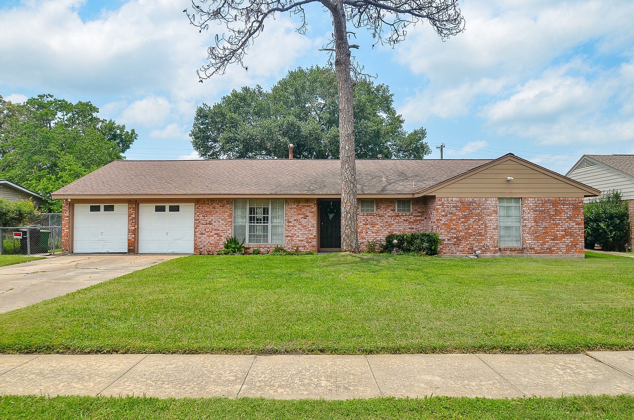 4326 Dalmatian Drive Houston TX 77045