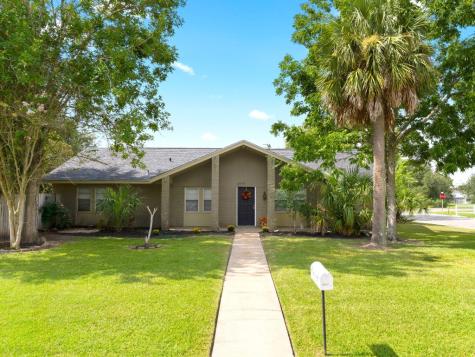 3800 Holly Glen Drive Bay City TX 77414