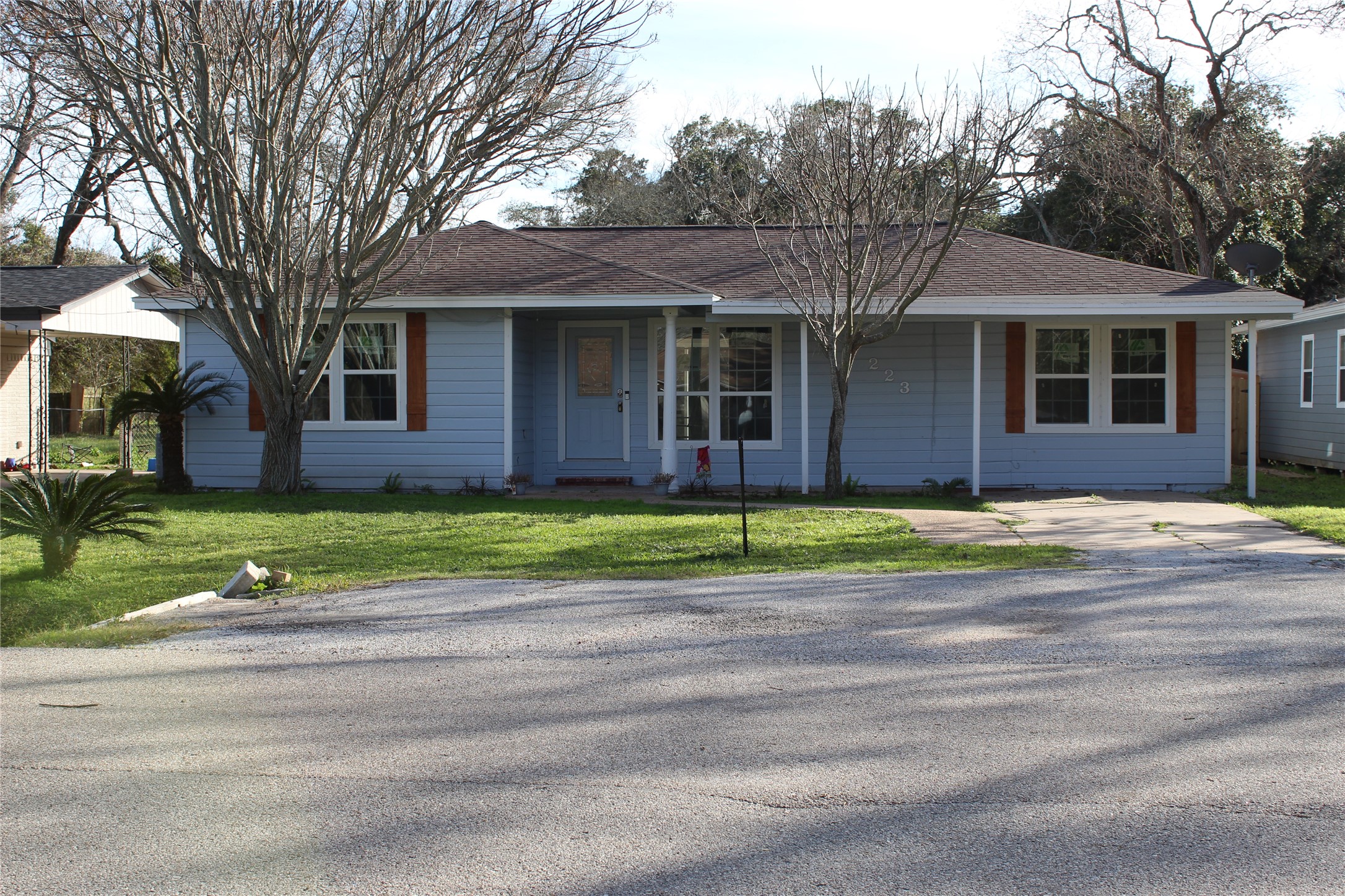 223 W Orchard Street Clute TX 77531