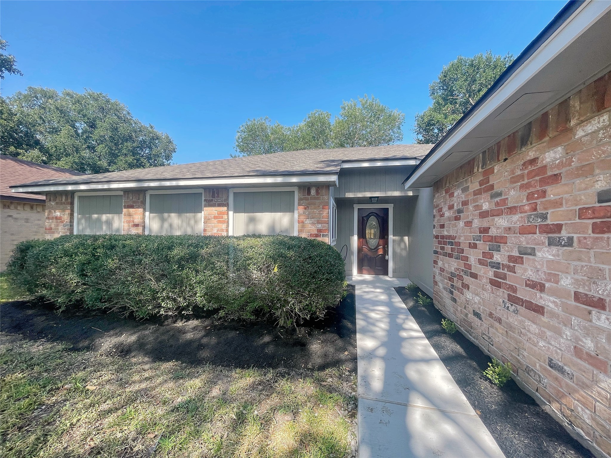 1526 Jo Ann Lane Sugar Land TX 77498