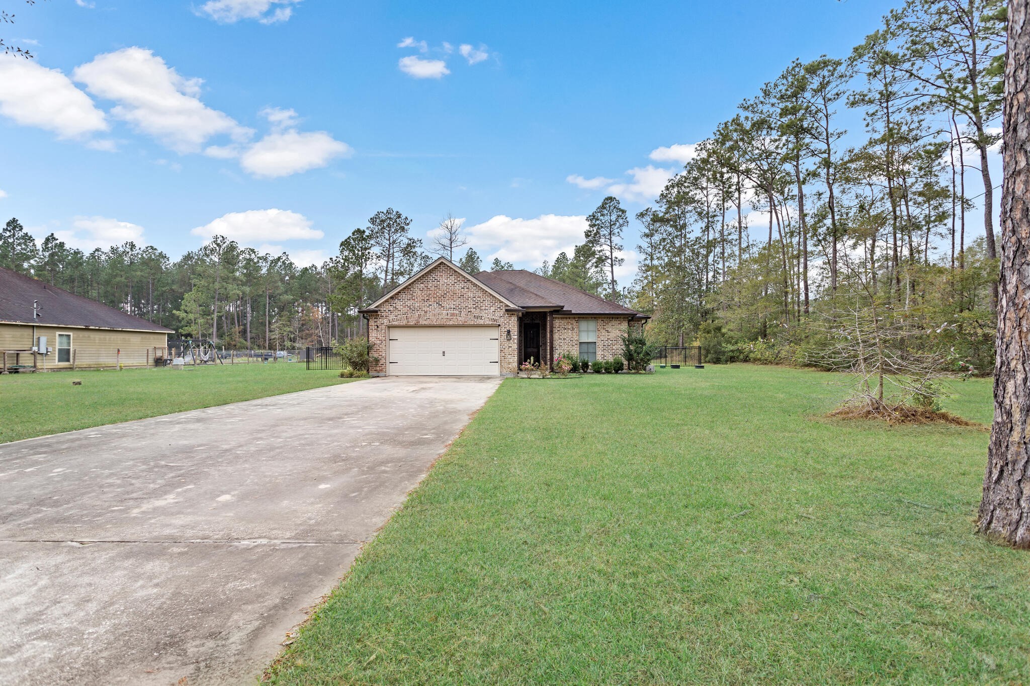 1471 Twin Bridges Road Silsbee TX 77656