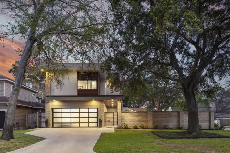 1533 Woodcrest Drive Houston TX 77018
