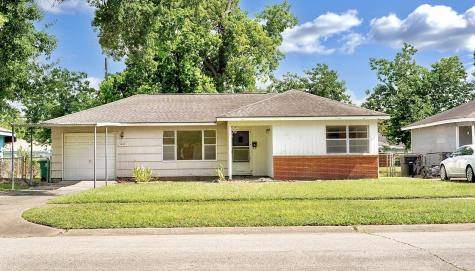 12413 Palmbeach Street Houston TX 77034