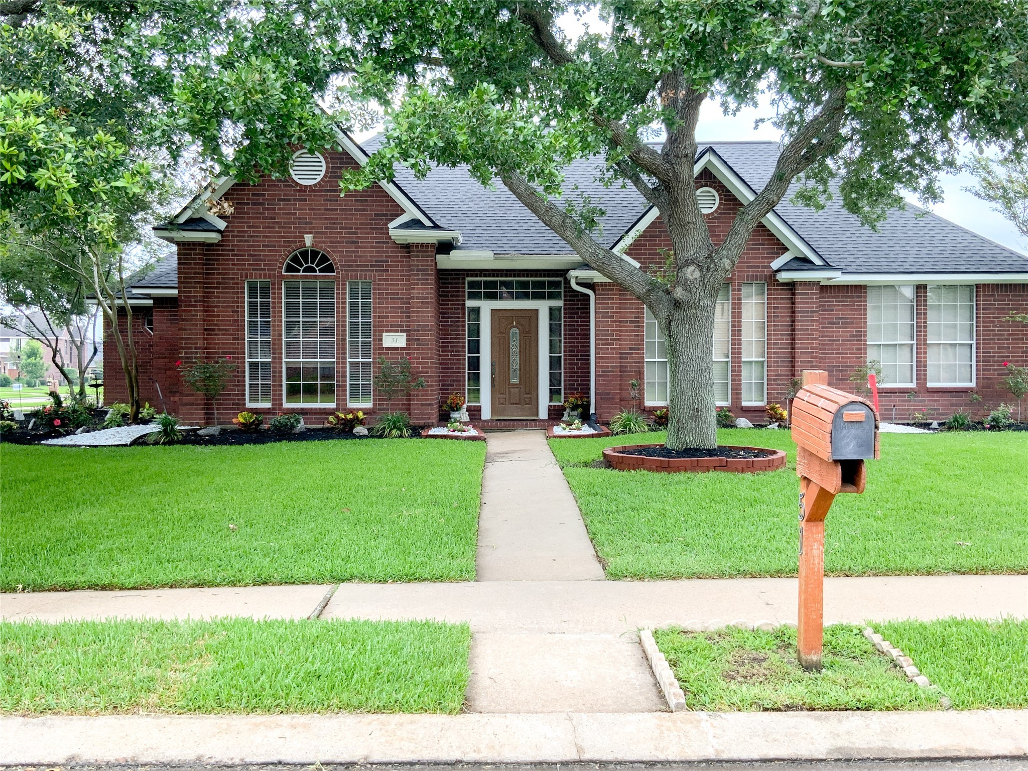 51 Mandevilla Court Lake Jackson TX 77566