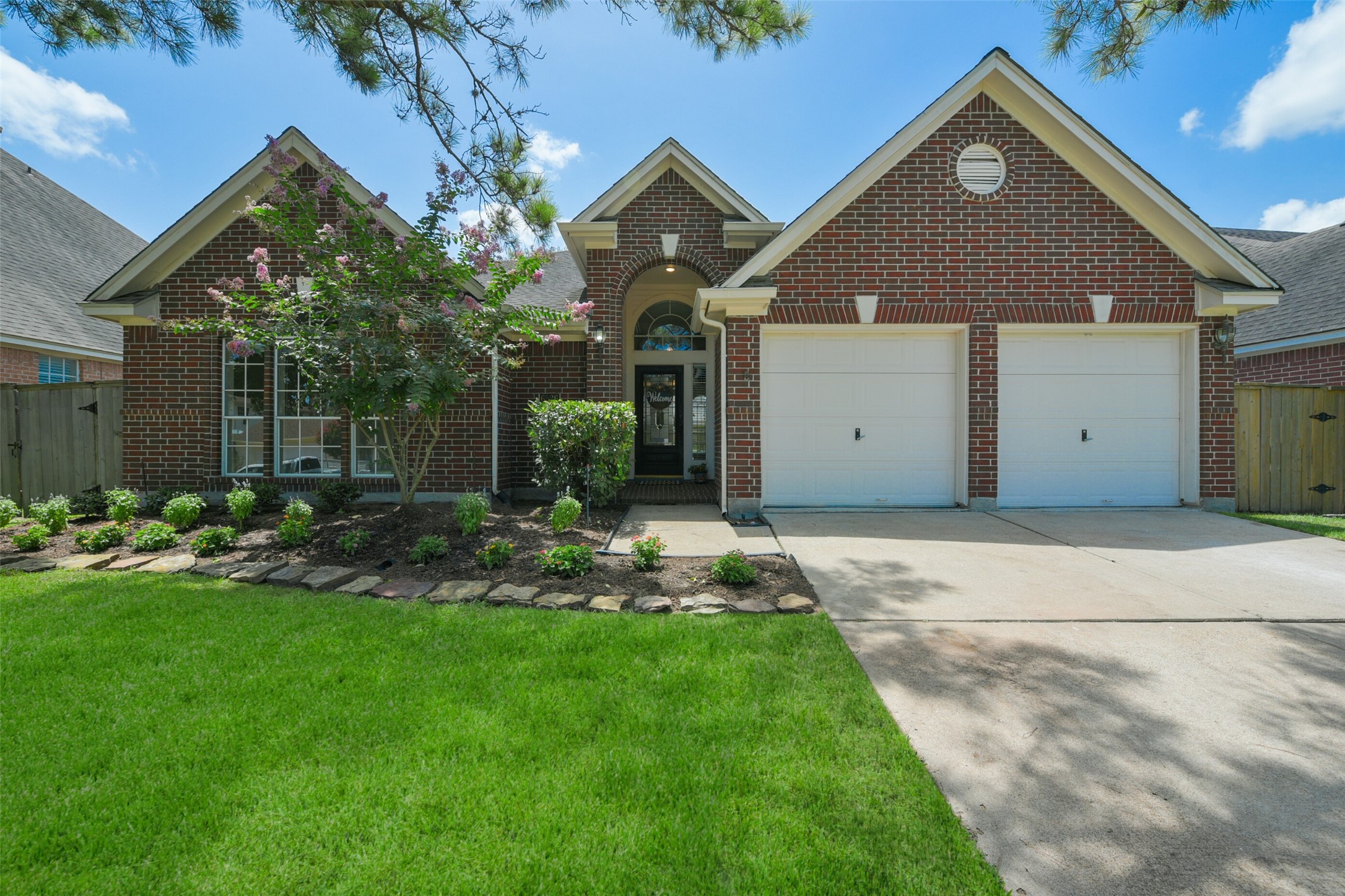 6526 Knoll Park Drive Sugar Land TX 77479