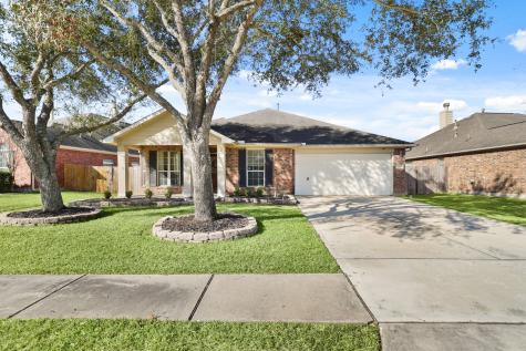 2412 Canyon Springs Drive Pearland TX 77584