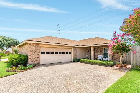 21 Quintana Drive Galveston TX 77554