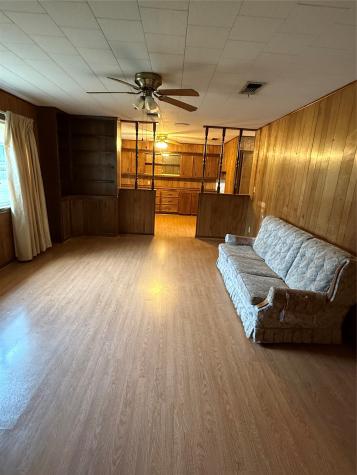 224 Tait Street Columbus TX 78934