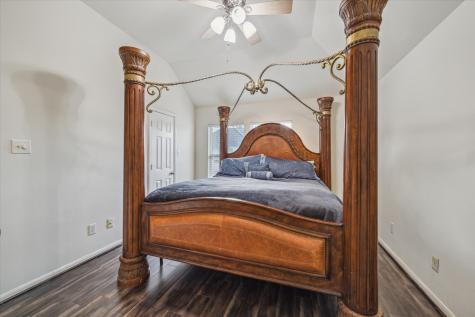 15907 Chart House Court Houston TX 77044
