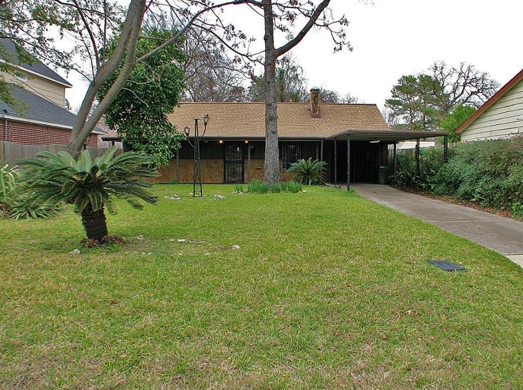 713 English Street Houston TX 77009
