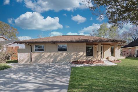 12631 Barbizon Drive Houston TX 77089