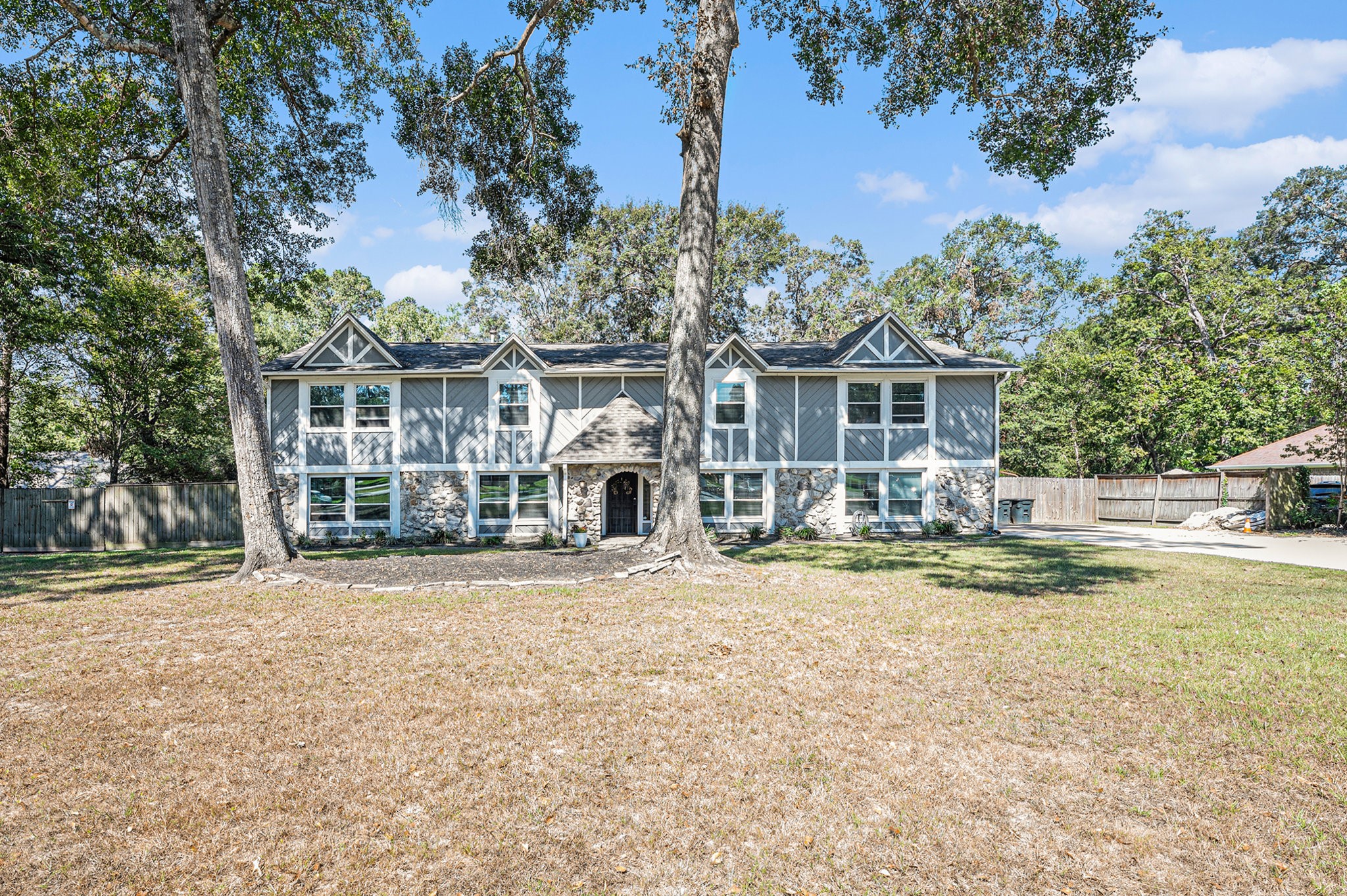 2211 Roman Forest Boulevard New Caney TX 77357