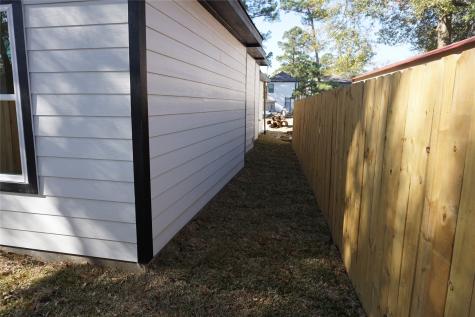 10090 Calendar Street Willis TX 77318