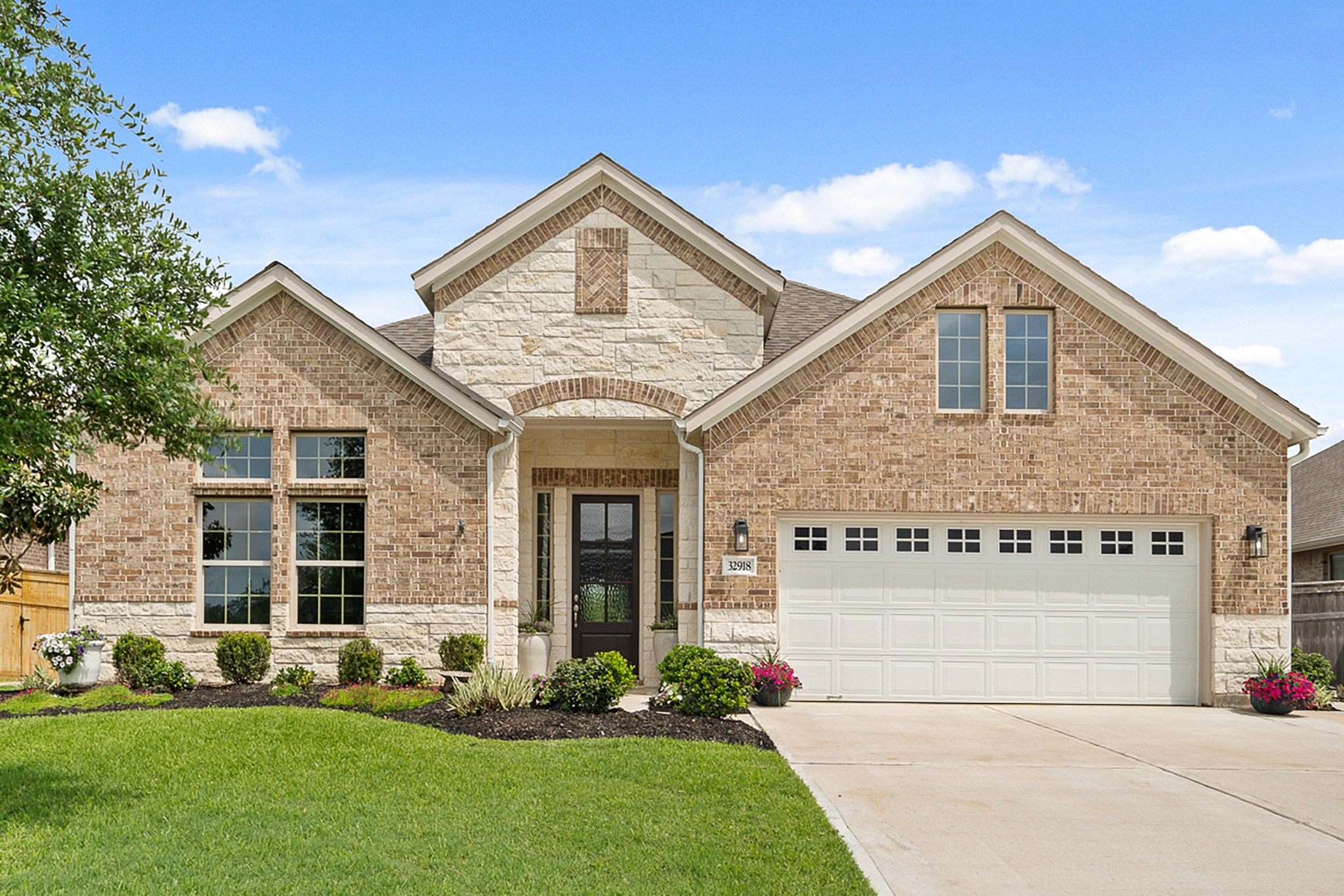 32918 Woodlake Drive Fulshear TX 77441