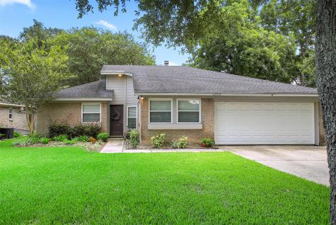 2913 Tarpon Drive League City TX 77573