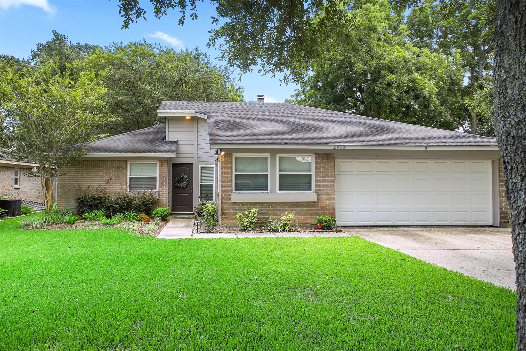 2913 Tarpon Drive League City TX 77573