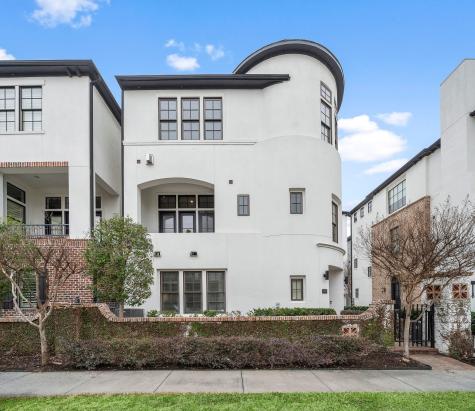 2706 Arabelle Street Houston TX 77007