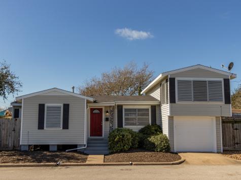 1921 57th Street Galveston TX 77551